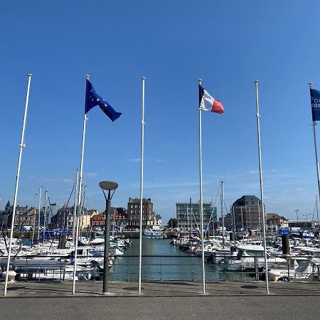 Beau Studio Cosy Calme En Face Du Port Sur Le Quai Lägenhet Dieppe Exteriör bild
