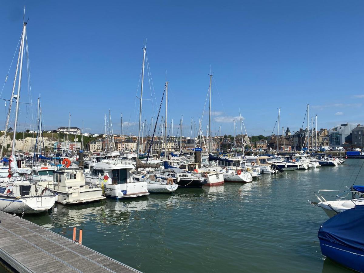 Beau Studio Cosy Calme En Face Du Port Sur Le Quai Lägenhet Dieppe Exteriör bild